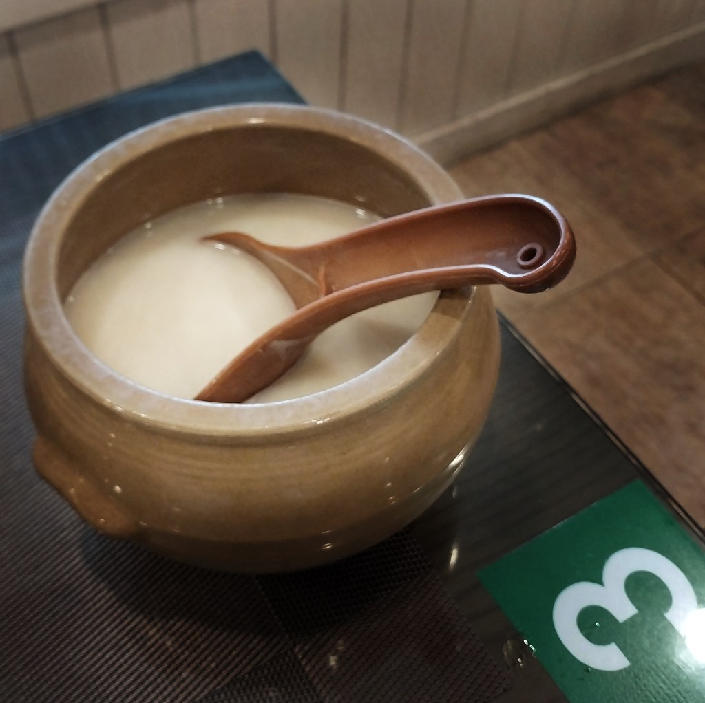 A pot of Makgeoli in Korea