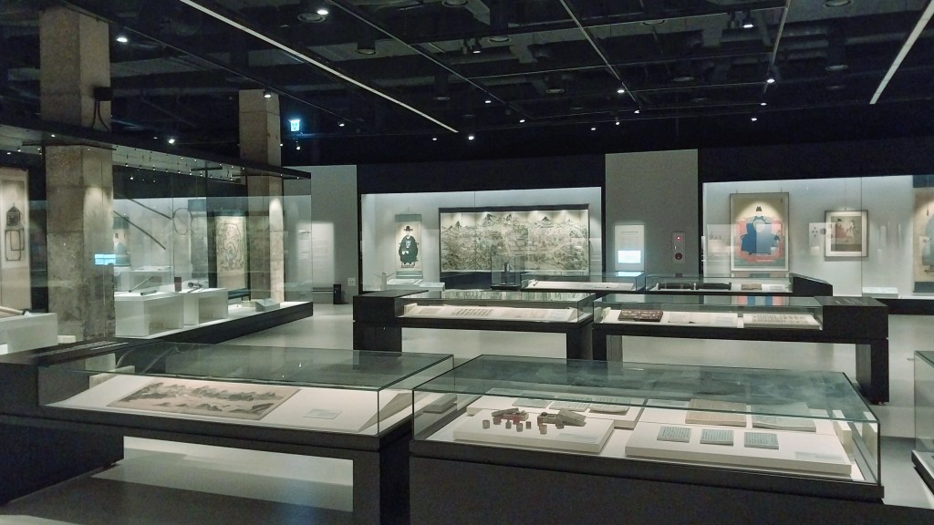 Display and diorama at a Korean museum